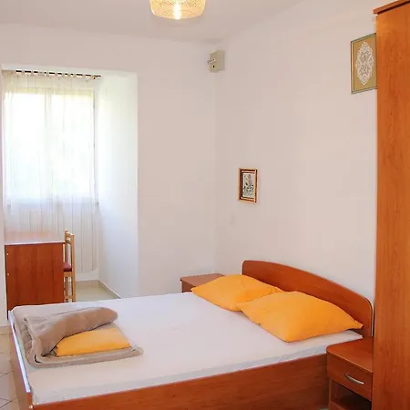 Διαμέρισμα Fenix Two Bedroom *